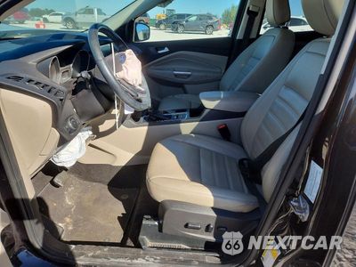 Zdjęcie 7 z 13 samochodu: 2019 FORD ESCAPE SEL VIN:1FMCU9HD9KUB55375 - miniatura