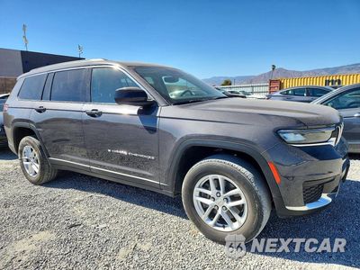 Czwarte zdjęcie samochodu z boku: 2022 JEEP GRAND CHEROKEE L LAREDO VIN:1C4RJKAG2N8545699 - miniatura