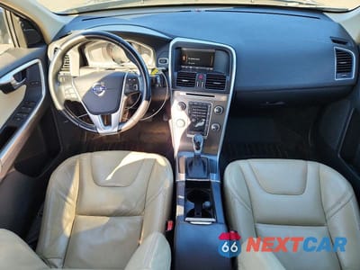 Zdjęcie 8 z 13 samochodu: 2014 VOLVO XC60 T6 VIN:YV4902DZ7E2555922 - miniatura