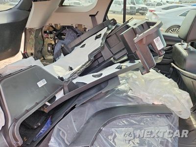 Zdjęcie 13 z 14 samochodu: 2020 GMC TERRAIN SLT VIN:3GKALPEV5LL123314 - miniatura