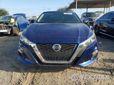Piąte zdjęcie samochodu w środku: 2019 NISSAN ALTIMA S VIN:1N4BL4BV3KC202029 - miniatura