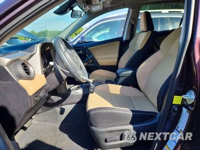 Zdjęcie 7 z 12 samochodu: 2018 TOYOTA RAV4 XLE VIN:2T3RFREV5JW766351 - miniatura