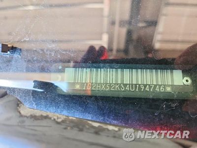 Zdjęcie 12 z 12 samochodu: 2004 PONTIAC BONNEVILLE SE VIN:1G2HX52K34U194746 - miniatura