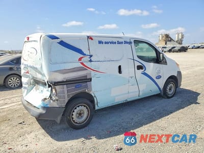 Trzecie zdjęcie samochodu z tyłu: 2014 NISSAN NV200 DELIVERY VAN VIN:3N6CM0KN9EK700722 - miniatura