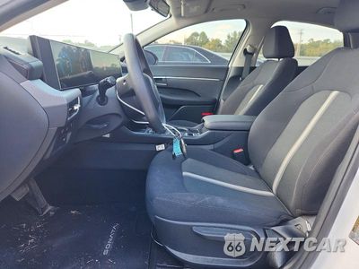 Zdjęcie 7 z 12 samochodu: 2025 HYUNDAI SONATA SE VIN:KMHL24JAXSA503873 - miniatura