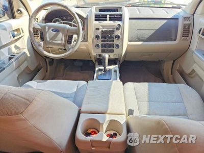 Zdjęcie 8 z 13 samochodu: 2010 FORD ESCAPE XLT VIN:1FMCU0DG8AKD09788 - miniatura
