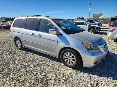 Czwarte zdjęcie samochodu z boku: 2010 HONDA ODYSSEY EX VIN:5FNRL3H56AB098244 - miniatura