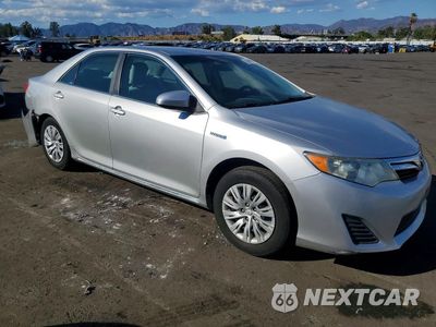 Czwarte zdjęcie samochodu z boku: 2012 TOYOTA CAMRY HYBRID LE VIN:4T1BD1FK3CU050881 - miniatura