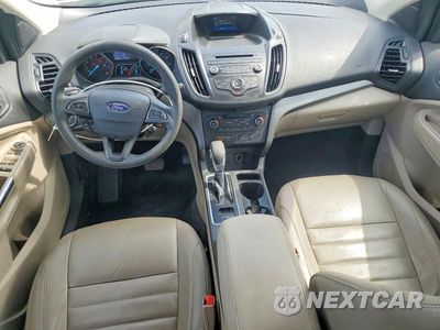 Zdjęcie 8 z 13 samochodu: 2018 FORD ESCAPE SE VIN:1FMCU0GD8JUB74916 - miniatura