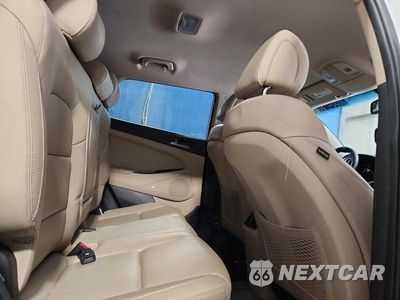 Zdjęcie 11 z 14 samochodu: 2017 HYUNDAI TUCSON LIMITED VIN:KM8J33A21HU302166 - miniatura