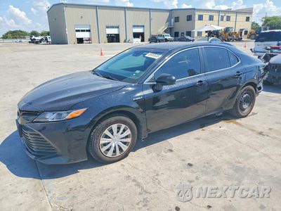 2020 TOYOTA CAMRY LE 4T1C31AK0LU535977 - główne zdjęcie licytacji z USA - miniatura