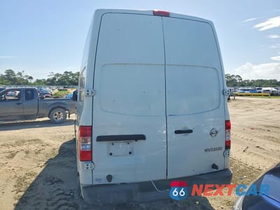 Zdjęcie 6 z 14 samochodu: 2017 NISSAN NV 2500 HD S VIN:1N6BF0LY7HN802775 - miniatura