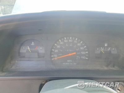 Zdjęcie 9 z 12 samochodu: 1994 TOYOTA PICKUP 1/2 TON SHORT WHEELBASE STB VIN:4TARN81A5RZ206112 - miniatura