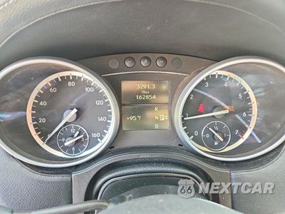 Zdjęcie 9 z 13 samochodu: 2010 MERCEDES-BENZ GL 450 4MATIC VIN:4JGBF7BE6AA619198 - miniatura