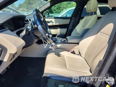 Zdjęcie 7 z 13 samochodu: 2018 LAND ROVER RANGE ROVER VELAR R-DYNAMIC SE VIN:SALYL2RV7JA772102 - miniatura