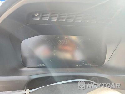 Zdjęcie 9 z 14 samochodu: 2018 VOLVO XC90 T5 VIN:YV4102KMXJ1216589 - miniatura