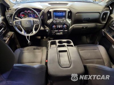 Zdjęcie 8 z 12 samochodu: 2019 CHEVROLET SILVERADO K1500 RST VIN:3GCUYEED1KG255421 - miniatura