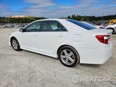 Drugie zdjęcie samochodu z przodu: 2014 TOYOTA CAMRY SE VIN:4T1BF1FK7EU352123 - miniatura