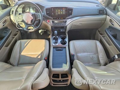 Zdjęcie 8 z 13 samochodu: 2020 HONDA PILOT EXL VIN:5FNYF5H57LB004955 - miniatura