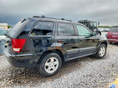 Trzecie zdjęcie samochodu z tyłu: 2006 JEEP GRAND CHEROKEE LAREDO VIN:1J8GR48K66C112321 - miniatura