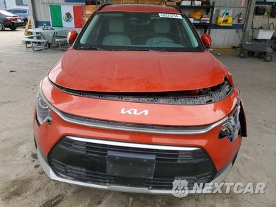 Piąte zdjęcie samochodu w środku: 2023 KIA NIRO EX VIN:KNDCR3LE8P5066451 - miniatura