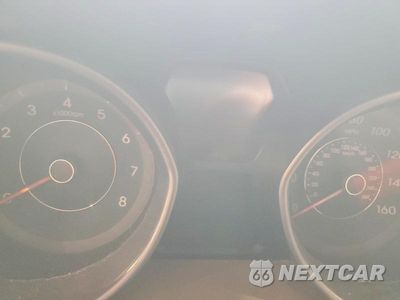 Zdjęcie 9 z 12 samochodu: 2013 HYUNDAI ELANTRA GLS VIN:5NPDH4AE9DH252396 - miniatura