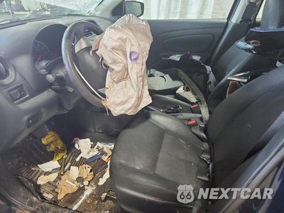 Zdjęcie 7 z 12 samochodu: 2016 NISSAN VERSA 1.6 S VIN:3N1CN7AP3GL879044 - miniatura