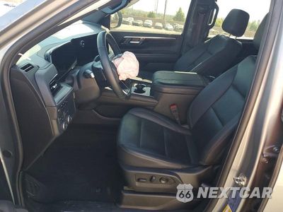 Zdjęcie 7 z 14 samochodu: 2025 CHEVROLET SUBURBAN K1500 Z71 VIN:1GNS6DRD8SR123331 - miniatura