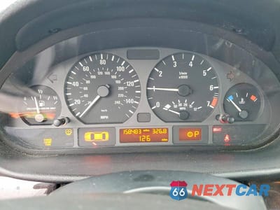 Zdjęcie 9 z 12 samochodu: 2004 BMW 325 VIN:WBAAZ33424KP86224 - miniatura