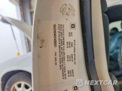 Zdjęcie 12 z 12 samochodu: 2000 BUICK PARK AVENUE VIN:1G4CW54K5Y4280051 - miniatura