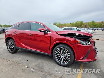 Czwarte zdjęcie samochodu z boku: 2025 LEXUS RX 350H PREMIUM+ VIN:2T2BBMCA4SC066618 - miniatura