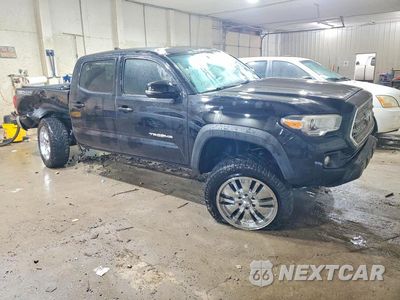 Czwarte zdjęcie samochodu z boku: 2016 TOYOTA TACOMA TRD OFF-ROAD VIN:5TFCZ5AN9GX031291 - miniatura