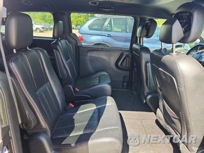 Zdjęcie 11 z 13 samochodu: 2018 DODGE GRAND CARAVAN GT VIN:2C4RDGEG2JR250311 - miniatura
