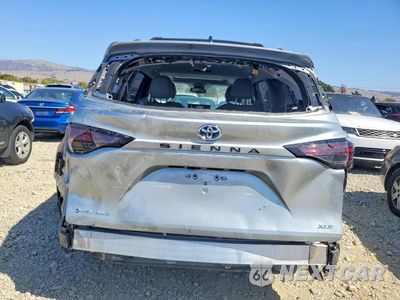 Zdjęcie 6 z 14 samochodu: 2025 TOYOTA SIENNA XLE 7-PASSENGER VIN:5TDYSKFCXSS190660 - miniatura