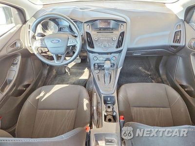 Zdjęcie 8 z 12 samochodu: 2017 FORD FOCUS S VIN:1FADP3E22HL243009 - miniatura