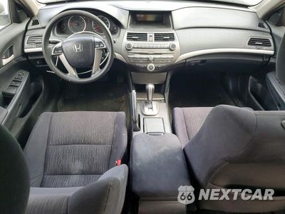 Zdjęcie 8 z 13 samochodu: 2012 HONDA ACCORD LX VIN:1HGCP2F33CA129713 - miniatura