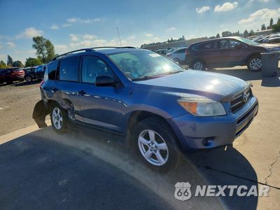 Czwarte zdjęcie samochodu z boku: 2007 TOYOTA RAV4 BASE VIN:JTMBD33V375117672 - miniatura