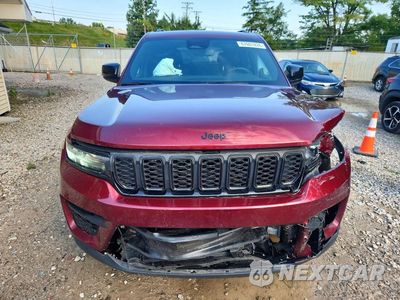 Piąte zdjęcie samochodu w środku: 2024 JEEP GRAND CHEROKEE LAREDO VIN:1C4RJHAG3RC698825 - miniatura