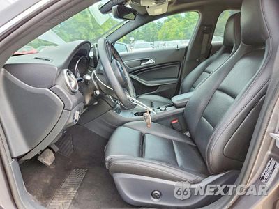 Zdjęcie 7 z 13 samochodu: 2016 MERCEDES-BENZ CLA 250 4MATIC VIN:WDDSJ4GBXGN392119 - miniatura