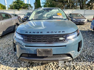 Piąte zdjęcie samochodu w środku: 2025 LAND ROVER RANGE ROVER EVOQUE S VIN:SALZJ2FX8SH278677 - miniatura