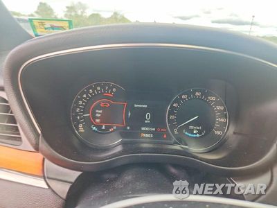Zdjęcie 9 z 14 samochodu: 2018 LINCOLN MKC RESERVE VIN:5LMTJ3DH1JUL08891 - miniatura