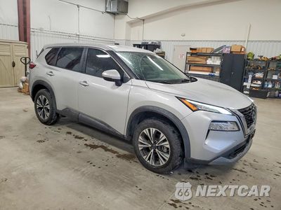 Czwarte zdjęcie samochodu z boku: 2022 NISSAN ROGUE SV VIN:5N1BT3BA6NC733680 - miniatura