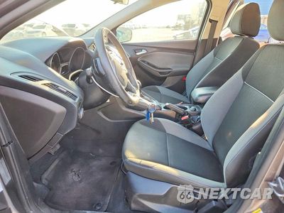 Zdjęcie 7 z 12 samochodu: 2014 FORD FOCUS SE VIN:1FADP3F23EL233468 - miniatura
