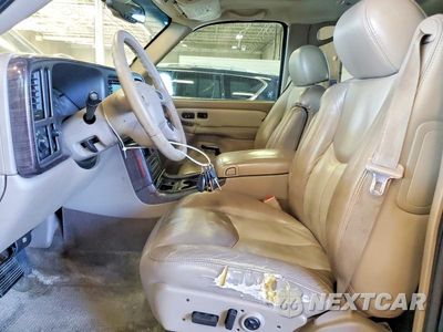 Zdjęcie 7 z 13 samochodu: 2003 GMC YUKON DENALI VIN:1GKEK63U93J322771 - miniatura
