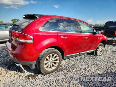 Trzecie zdjęcie samochodu z tyłu: 2015 LINCOLN MKX VIN:2LMDJ6JKXFBL26901 - miniatura