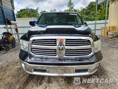 Piąte zdjęcie samochodu w środku: 2016 RAM 1500 SLT VIN:1C6RR6GT9GS163848 - miniatura
