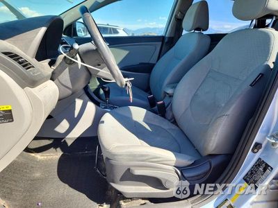 Zdjęcie 7 z 12 samochodu: 2012 HYUNDAI ACCENT SE VIN:KMHCU5AE1CU014958 - miniatura