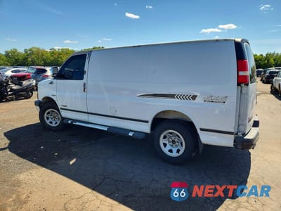 Drugie zdjęcie samochodu z przodu: 2013 CHEVROLET EXPRESS G1500 VIN:1GCSHAF44D1188555 - miniatura