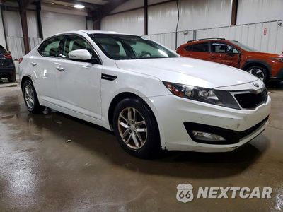 Czwarte zdjęcie samochodu z boku: 2013 KIA OPTIMA LX VIN:KNAGM4A75D5371201 - miniatura