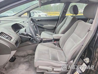 Zdjęcie 7 z 12 samochodu: 2010 HONDA CIVIC LX VIN:2HGFA1F51AH332513 - miniatura